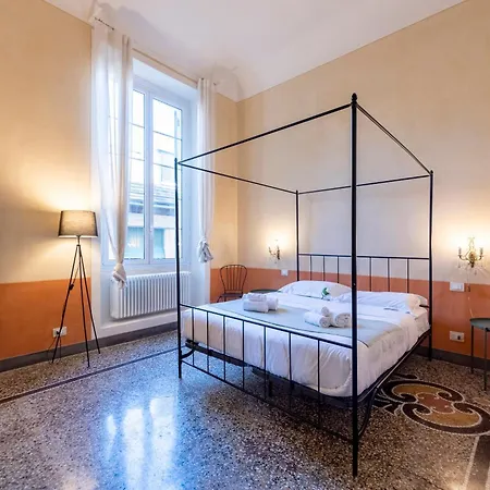 Appartamento Precious Historic Center - Happy *