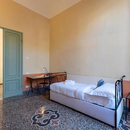 Apartment Precious Historic Center - Happy Genoa